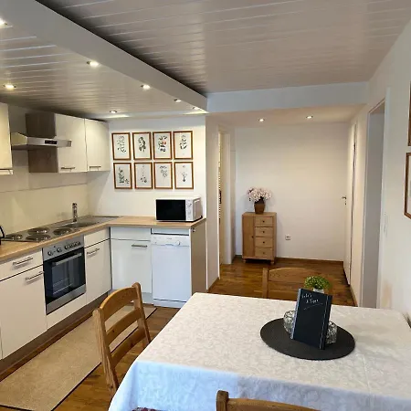 Sehr Gemuetliche Ferienwohnung Schechner 65qm Apartment Argenbuhl